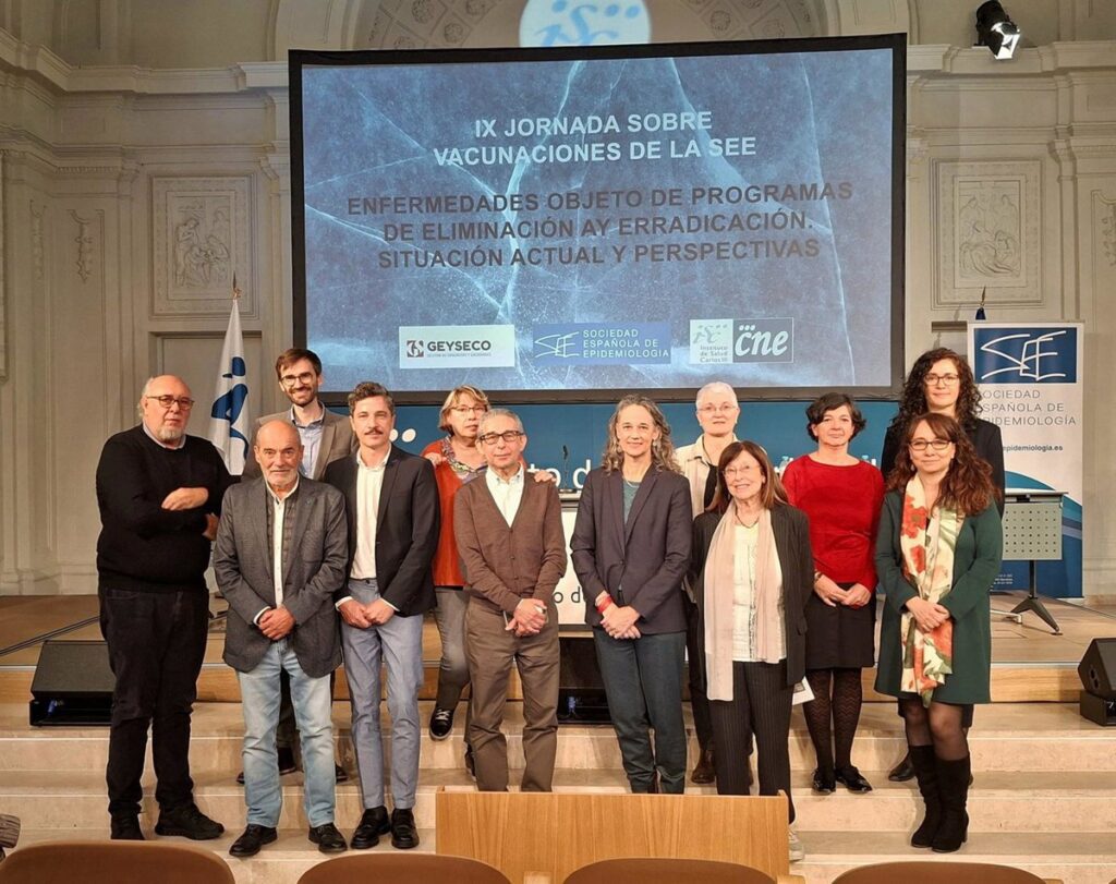 Desafíos para erradicar el sarampión y la polio: los movimientos negacionistas y la desinformación sobre las vacunas.