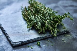 Extracto de Tomillo Encapsulado: Beneficios y Usos para tu Salud