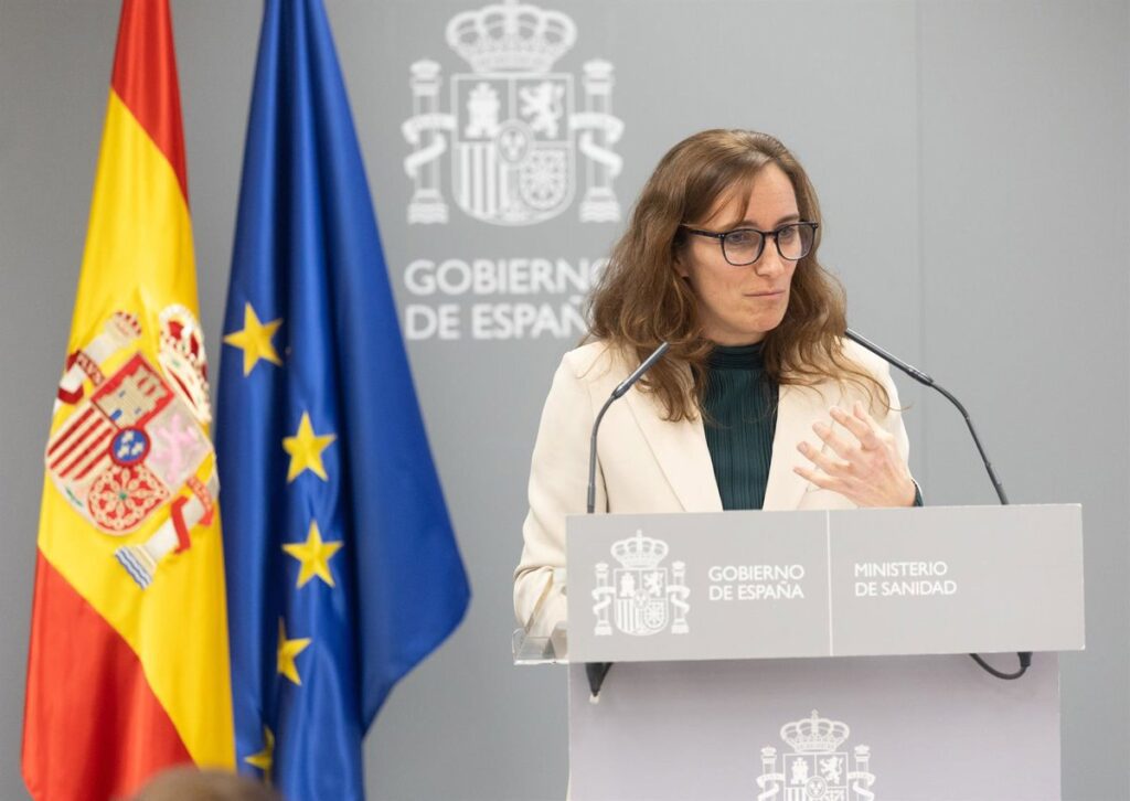 Sanidad denuncia a la Comunidad de Madrid por omitir el registro de objetores.