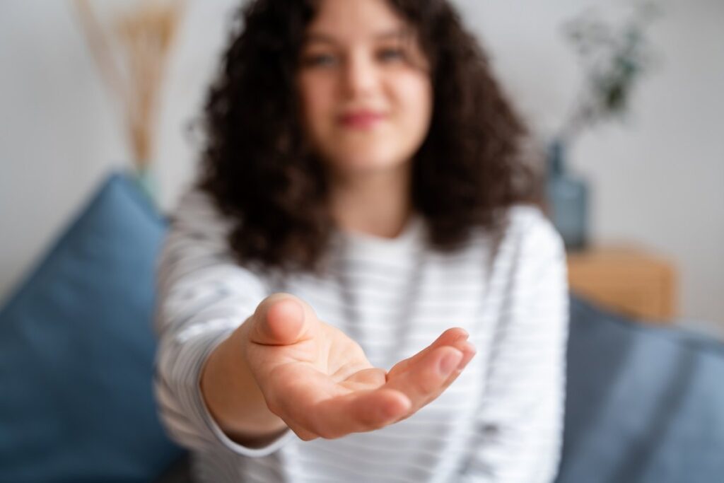 Así la ciencia ha transformado el egoísmo en altruismo en las personas.