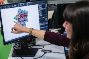 Descubren un mecanismo en las células que descompone proteínas sin gasto energético, prometedor para nuevas terapias.