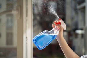 La exposición a disruptores endocrinos durante el embarazo aumenta el riesgo de malformaciones congénitas.
