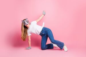 ¿Tu hijo se identifica con un animal? Por qué ser 'therian' es una expresión de identidad, no un trastorno.