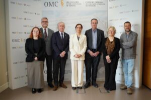 Sanidad alcanza un acuerdo con la profesión médica que preserva el Estatuto Marco y busca prevenir la huelga.