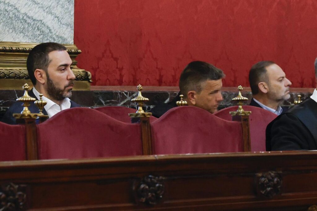 Ábalos Recibió Dos Chalés Financiados por el Entorno de Aldama a Cambio de Favores Empresariales, Según el TS