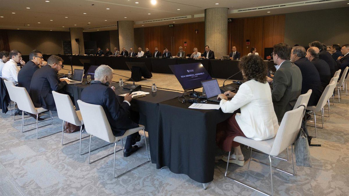 La Euroliga inicia el proceso para otorgar hasta ocho franquicias permanentes.