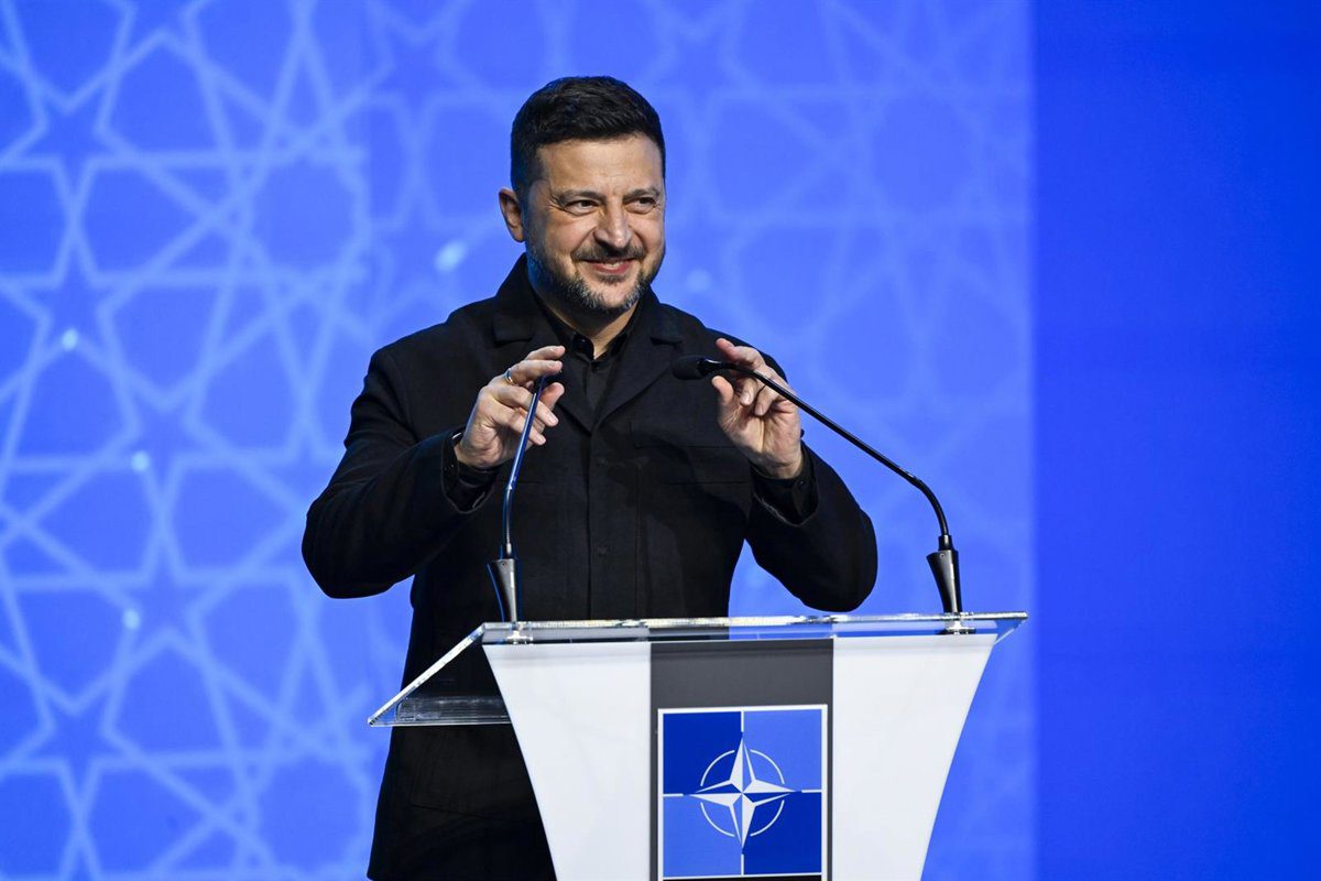 Zelenski Reitera la Solicitud de Ucrania para Unirse a la OTAN: "Nuestra Fuerza Fortalecería la Alianza"