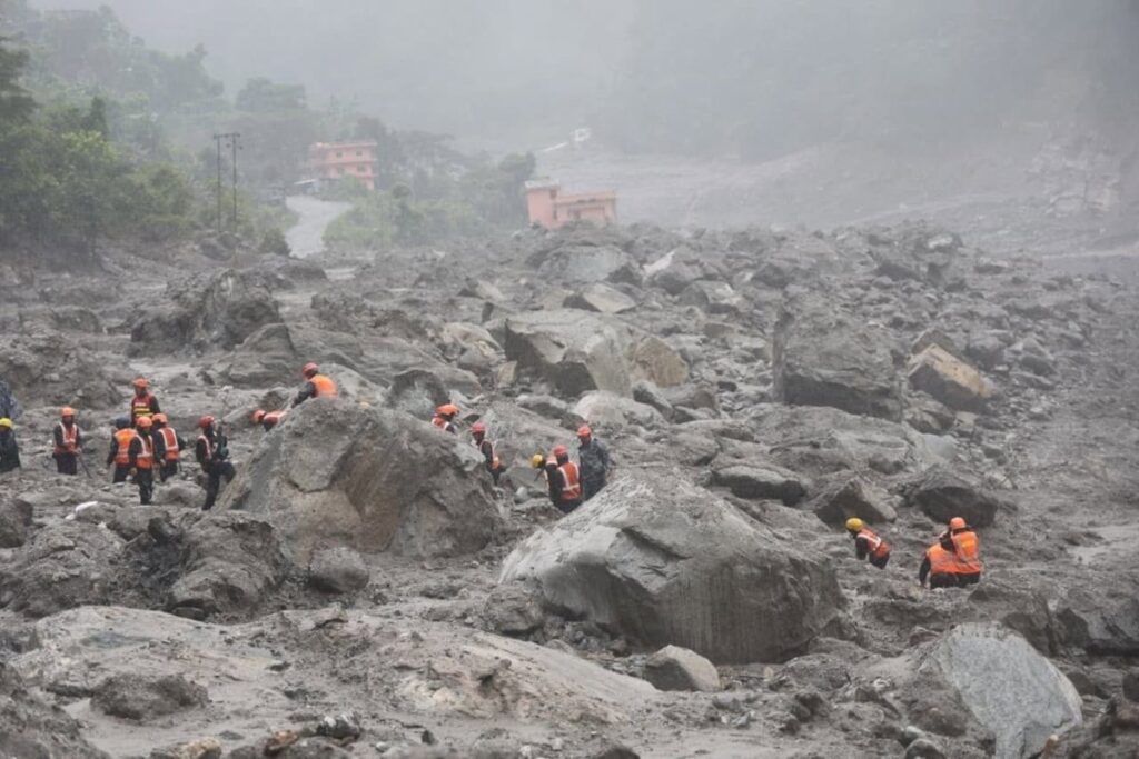 El Gobierno de Nepal Solicita Ayuda Internacional Tras las Fuertes Inundaciones, Aparte del Soporte de China e India