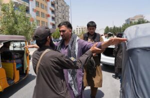 Los Talibanes Celebran Cinco Años de Poder: Un Llamado a la Paz y al Respeto por su Soberanía