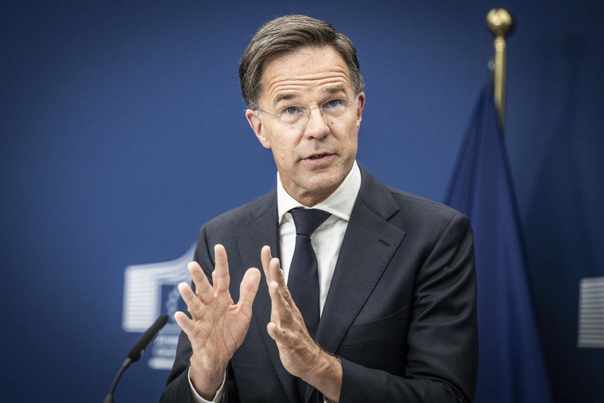 Rutte Considera Improbable un Ataque Ruso a la OTAN, Pero Advierte Contra la Ingenuidad