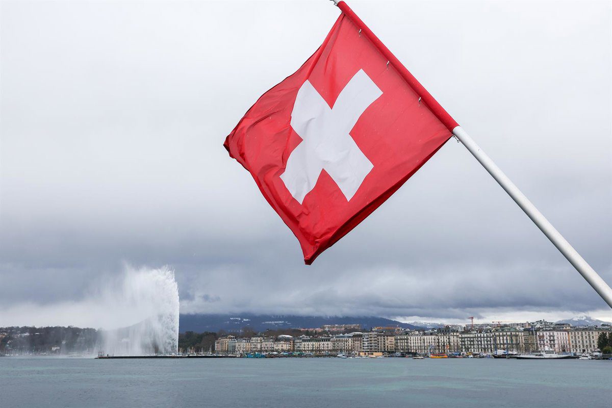 Suiza Rechaza el Endurecimiento de su Política de Neutralidad en Referéndum