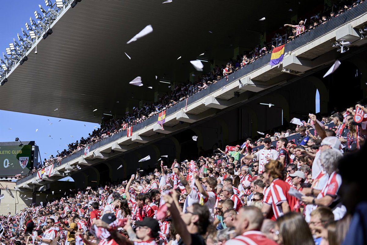 La Policía continúa su investigación para identificar a "todos" los implicados en la suspensión del Rayo-Athletic.